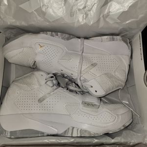 Size 11.5 jordan zion 2 tb